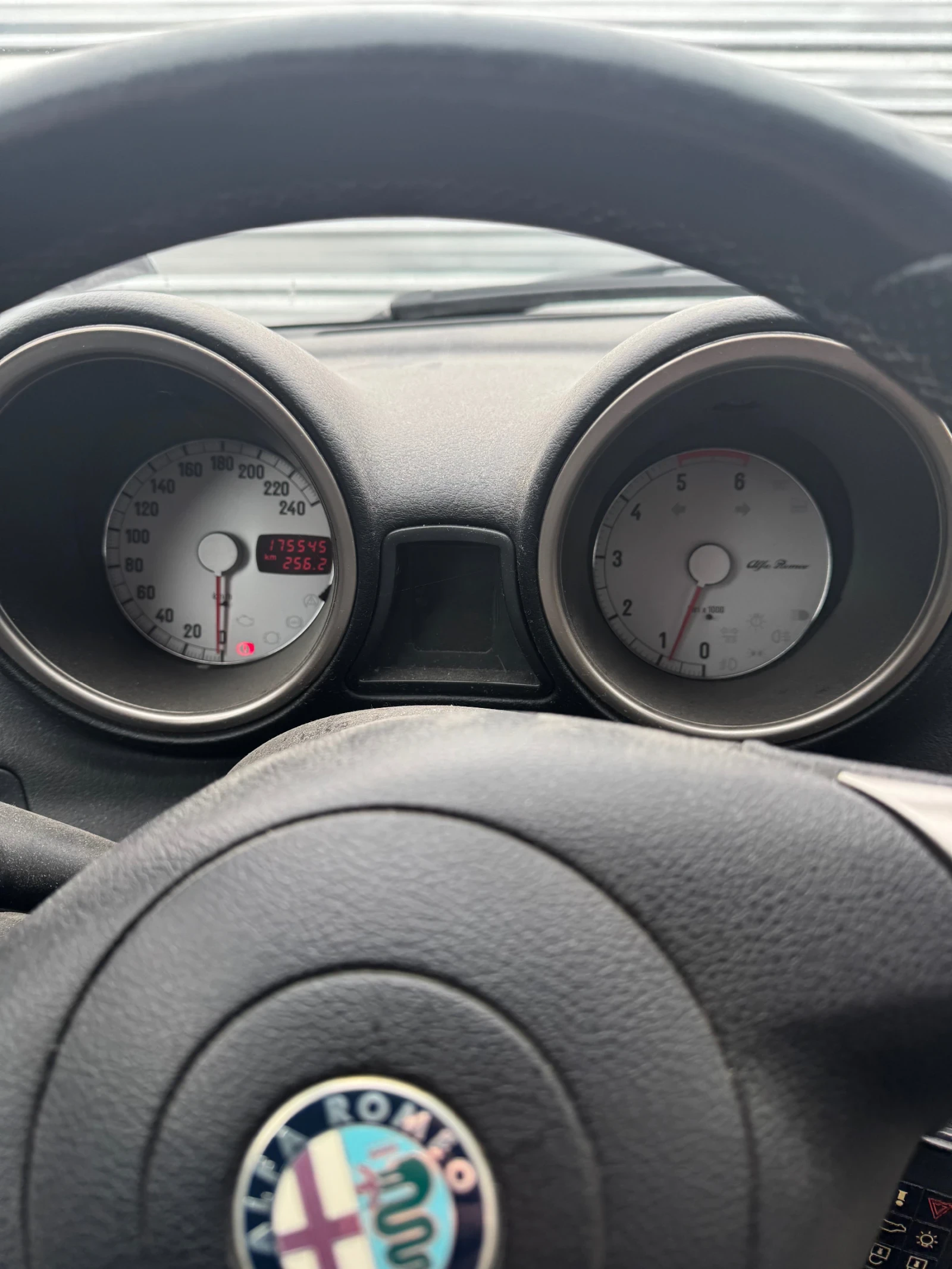 Alfa Romeo Crosswagon q4 1, 9 - изображение 3