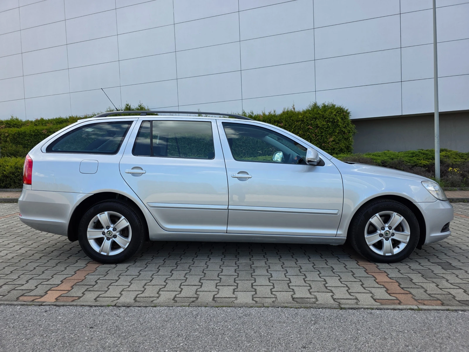 Skoda Octavia 2.0TDI  - изображение 3