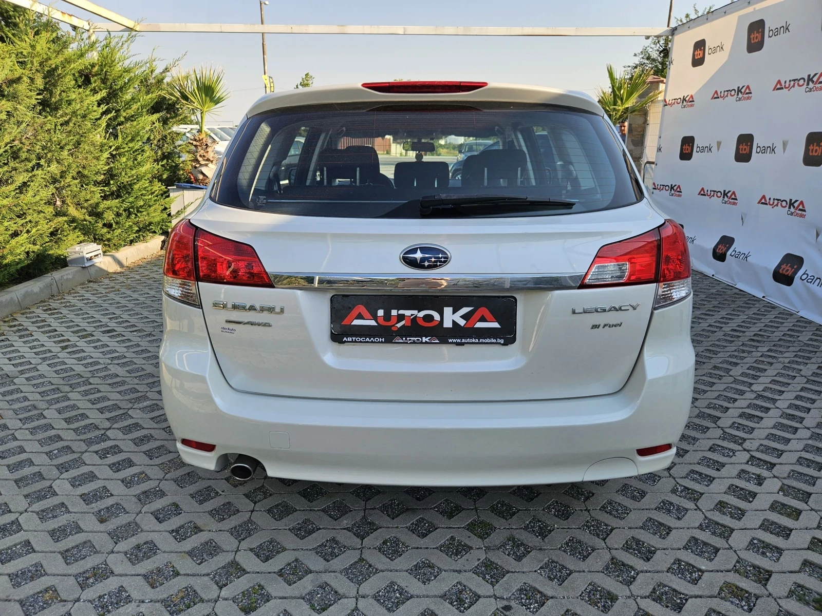 Subaru Legacy 2.0i-150кс= 4х4= ФАБРИЧНА ГАЗ= 185.000км= EURO 5B - изображение 4