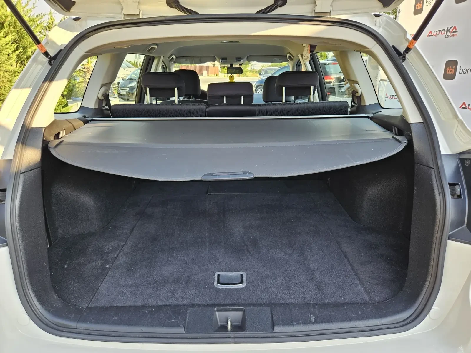 Subaru Legacy 2.0i-150кс= 4х4= ФАБРИЧНА ГАЗ= 185.000км= EURO 5B - изображение 10