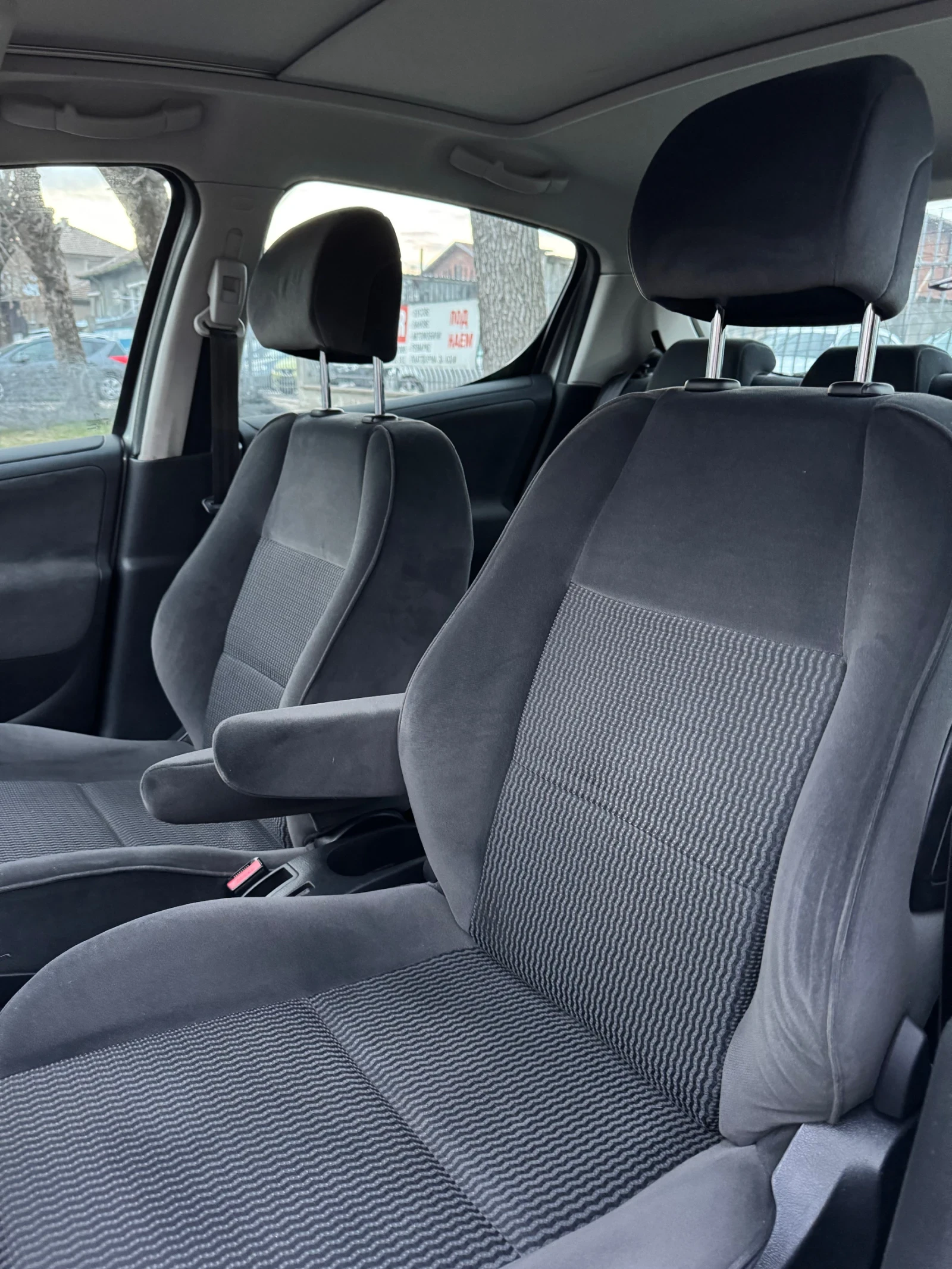 Peugeot 207 1.4 BENZIN AUSTRIA - изображение 10
