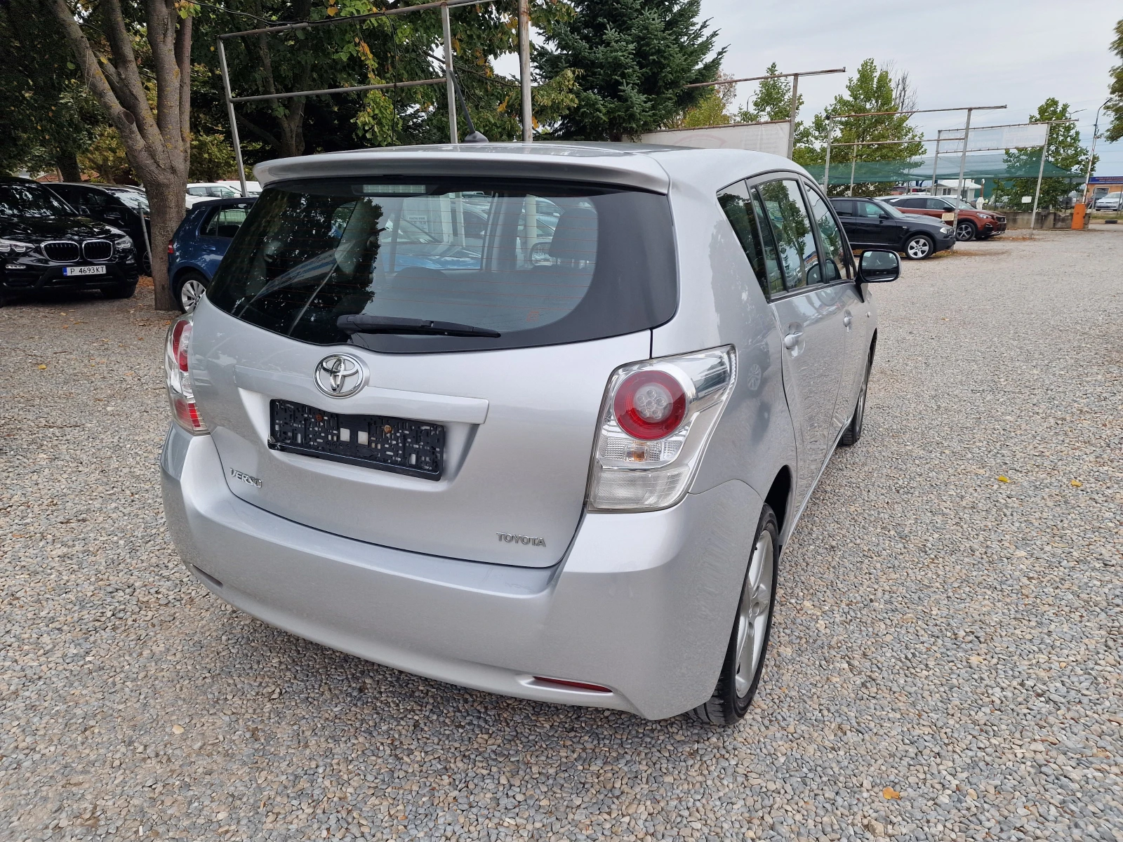 Toyota Verso 1.6i-132k.s-NAVI-6+ 1-EURO 5 - изображение 4
