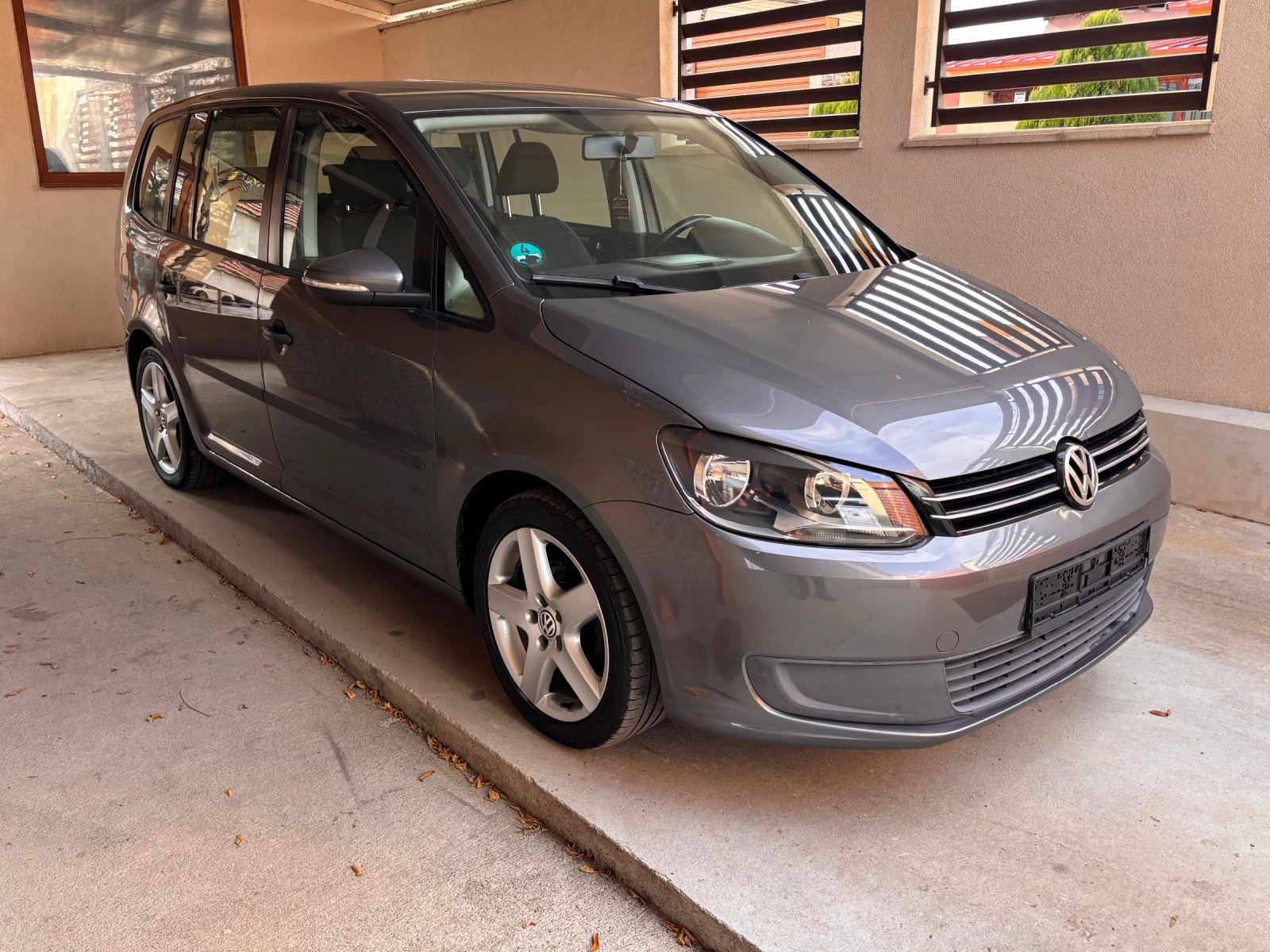 VW Touran  - изображение 4