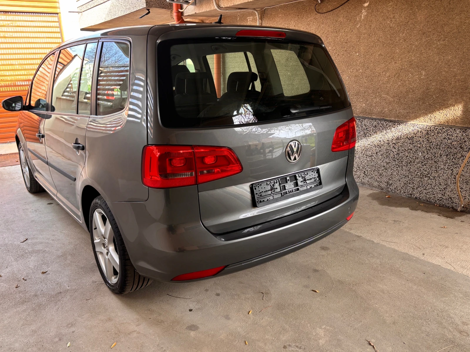 VW Touran  - изображение 9