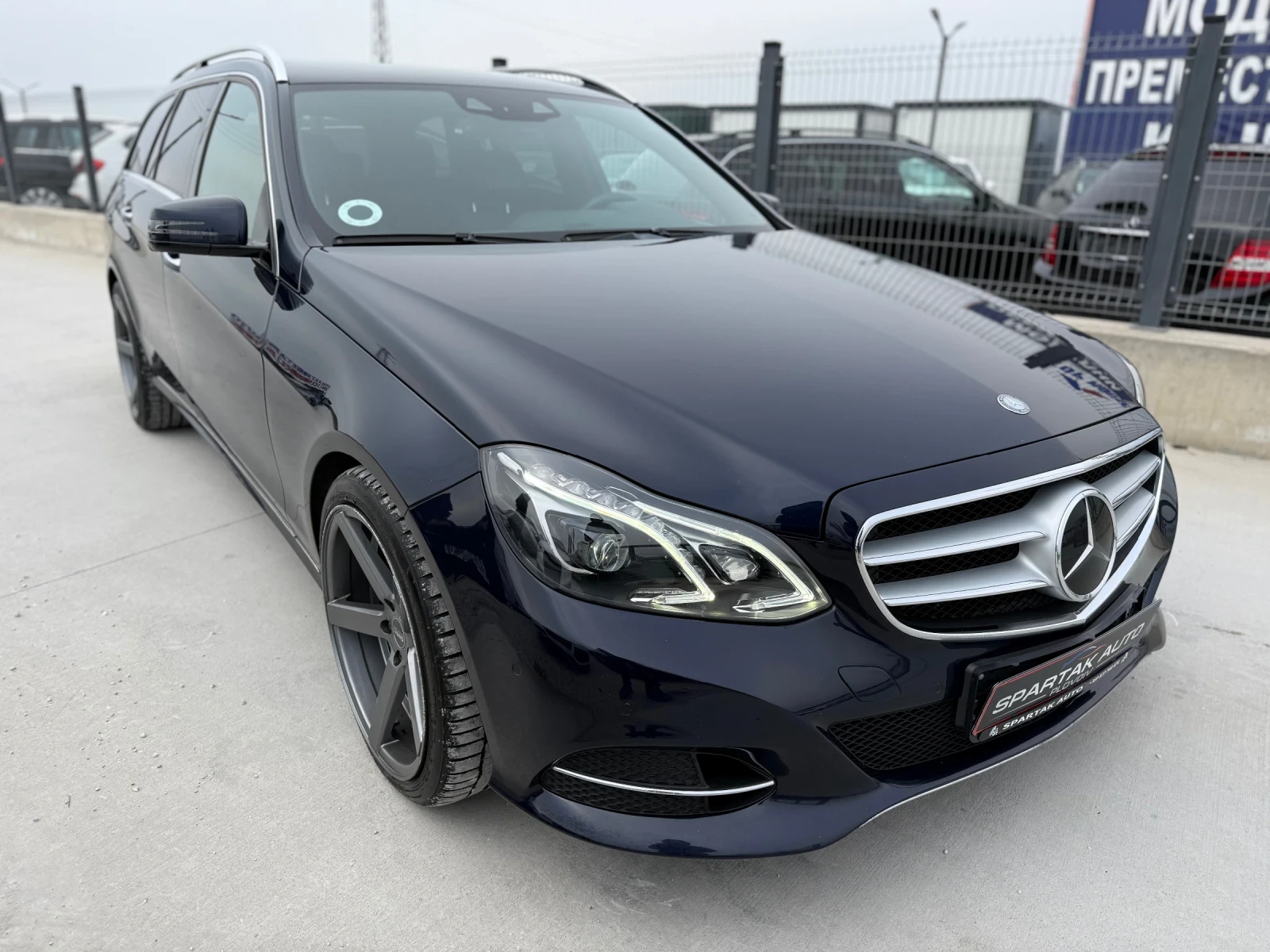 Mercedes-Benz E 350 D* 2015г* FULL FULL MAX* 212.000KM* Топ Състояние* - изображение 3