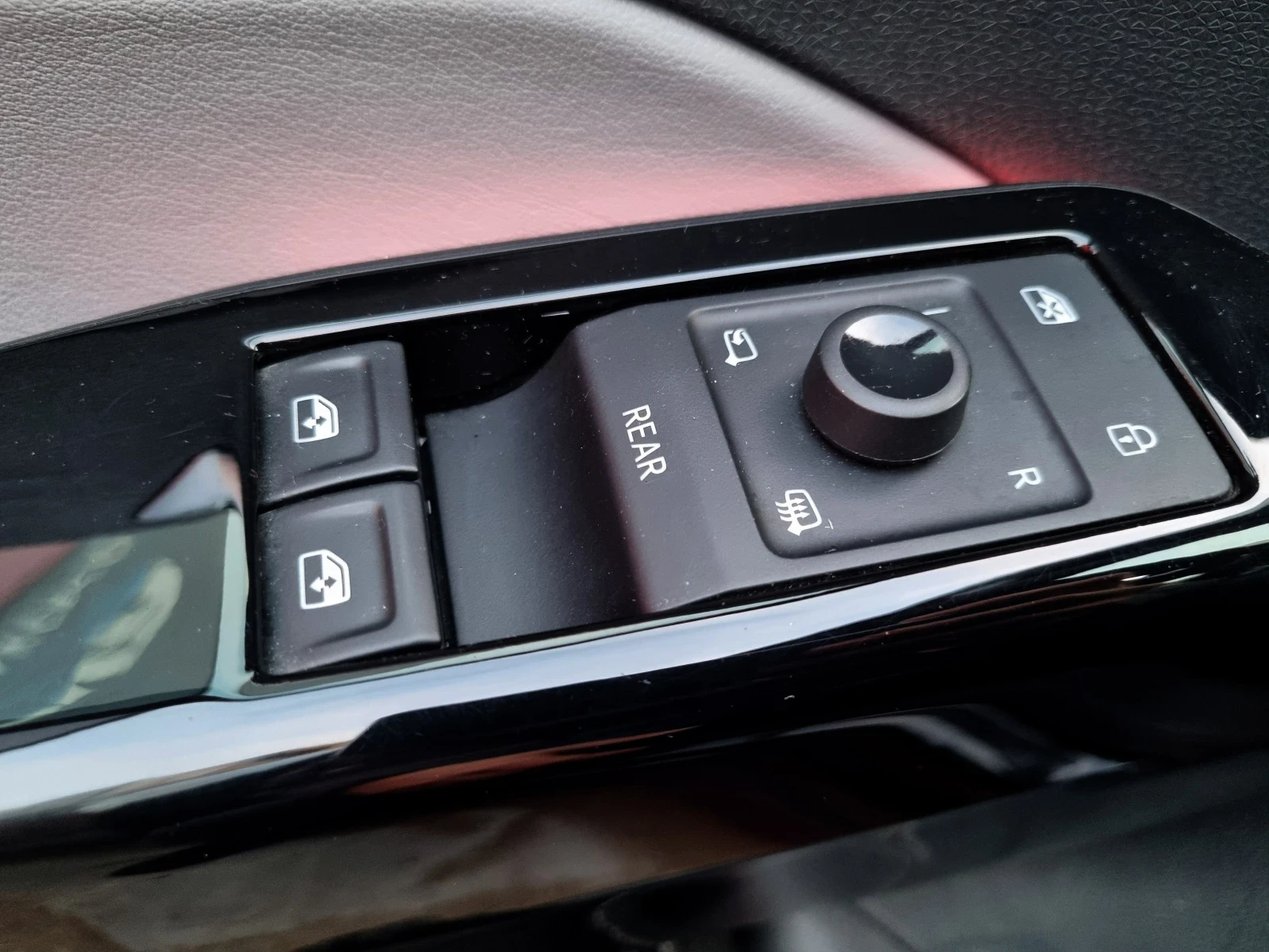 VW ID.3 ����������� 204 �.�./62 kwh/450��/1st/LED/ | Mobile.bg � ����������� 15