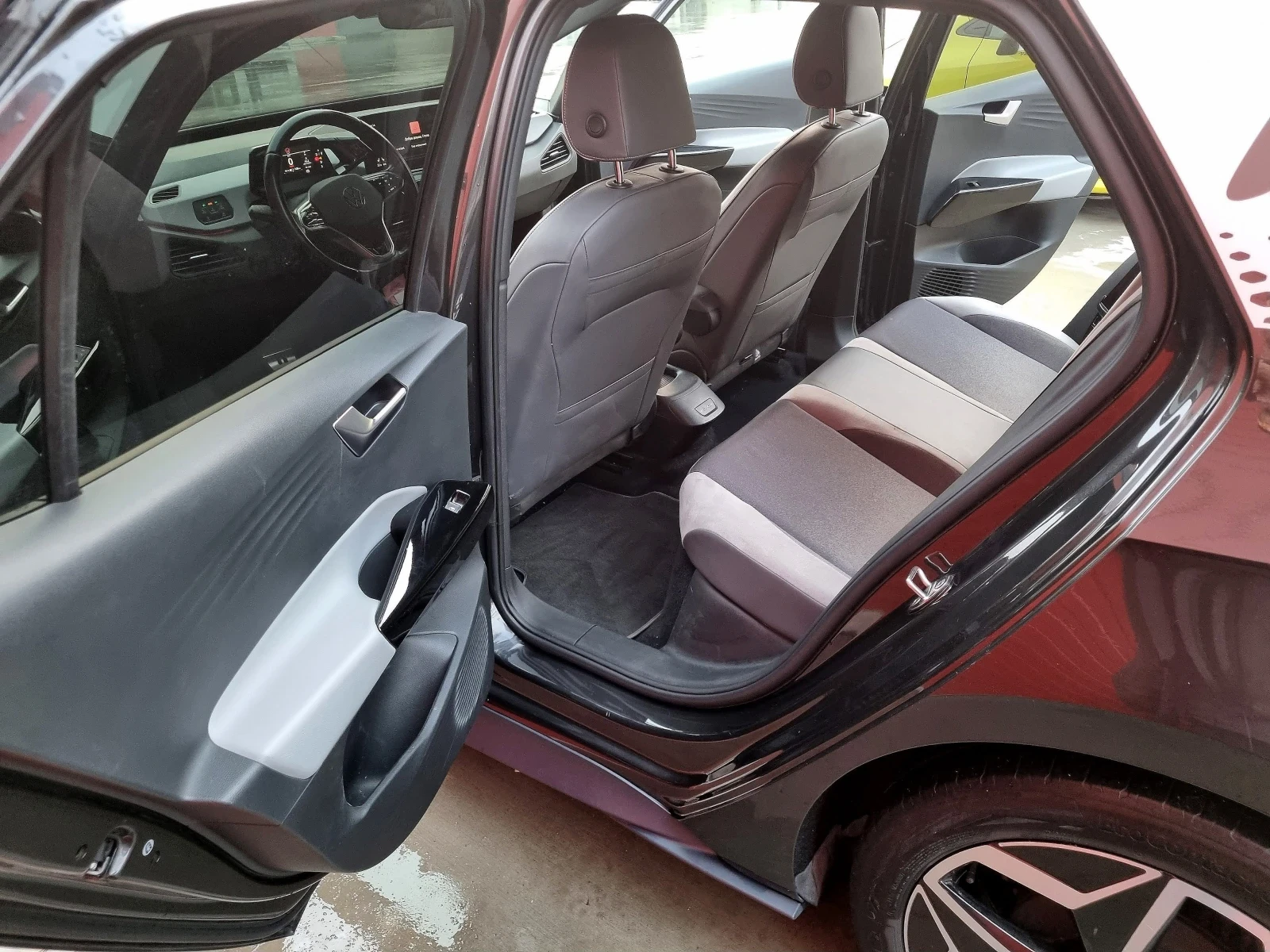 VW ID.3 ����������� 204 �.�./62 kwh/450��/1st/LED/ | Mobile.bg � ����������� 11