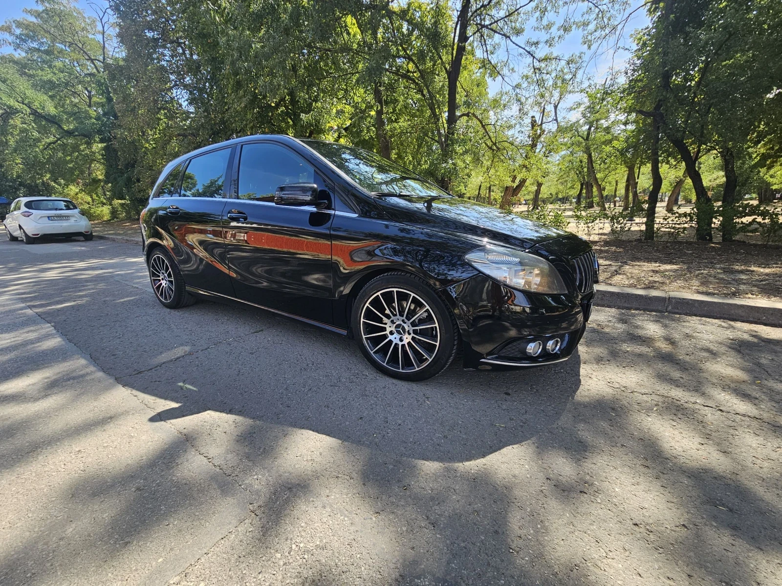 Mercedes-Benz B 180 Sport �������� �������  | Mobile.bg � ����������� 1