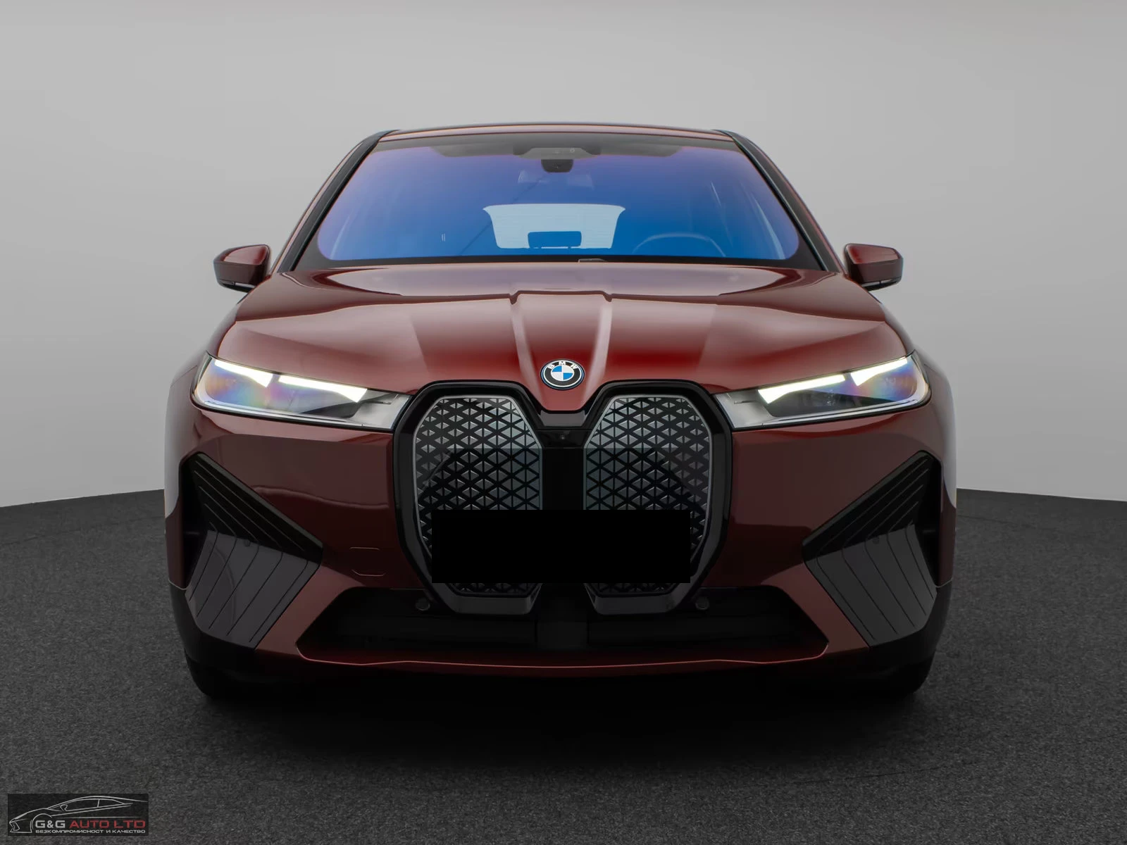 BMW iX xDRIVE-40/326HP/SPORT/22/360/ACC/H&K/280z, снимка 2 - Автомобили и джипове - 54123358