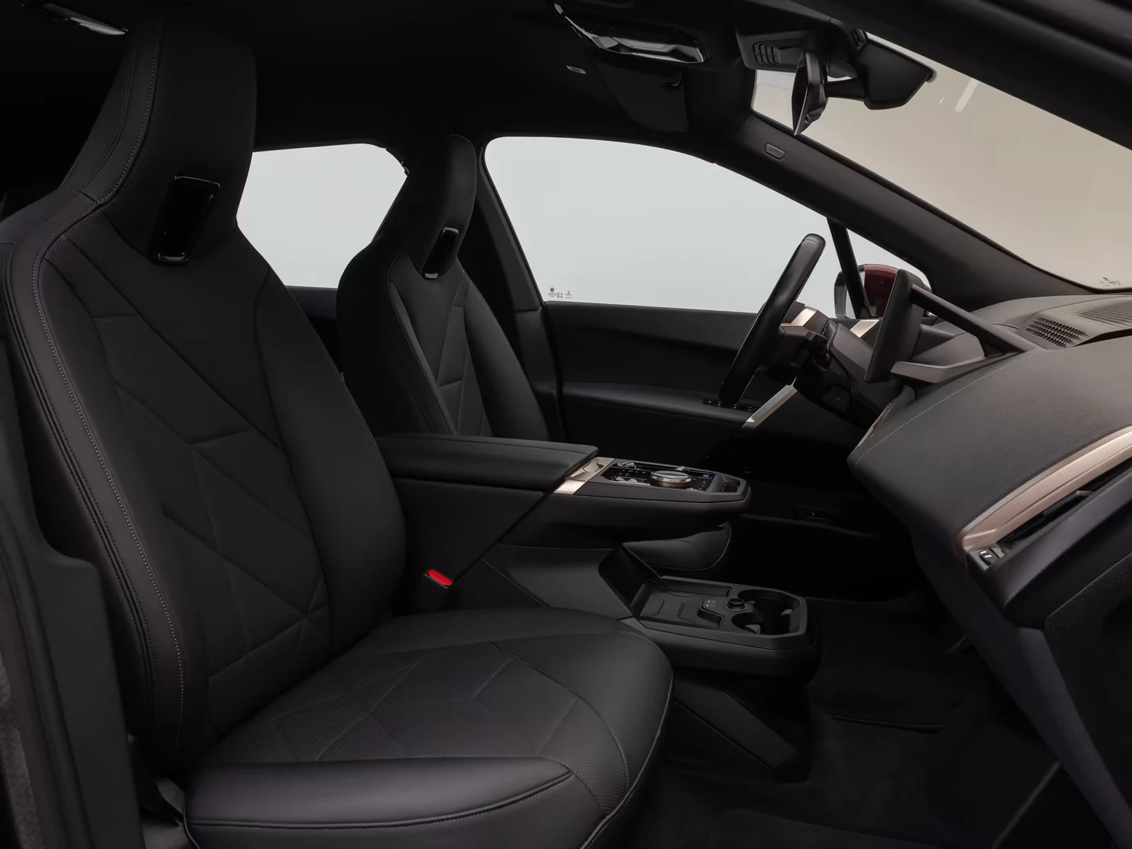 BMW iX xDRIVE-40/326HP/SPORT/22/360/ACC/H&K/280z, снимка 12 - Автомобили и джипове - 54123358