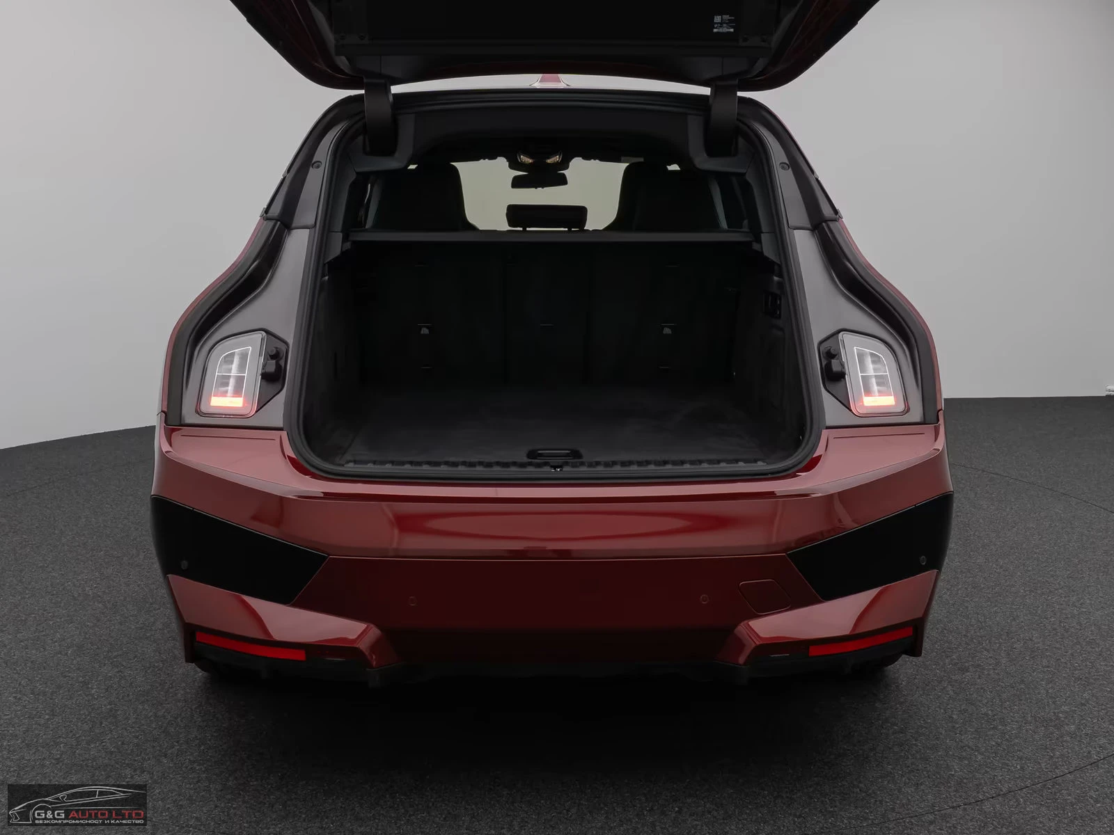 BMW iX xDRIVE-40/326HP/SPORT/22/360/ACC/H&K/280z, снимка 7 - Автомобили и джипове - 54123358