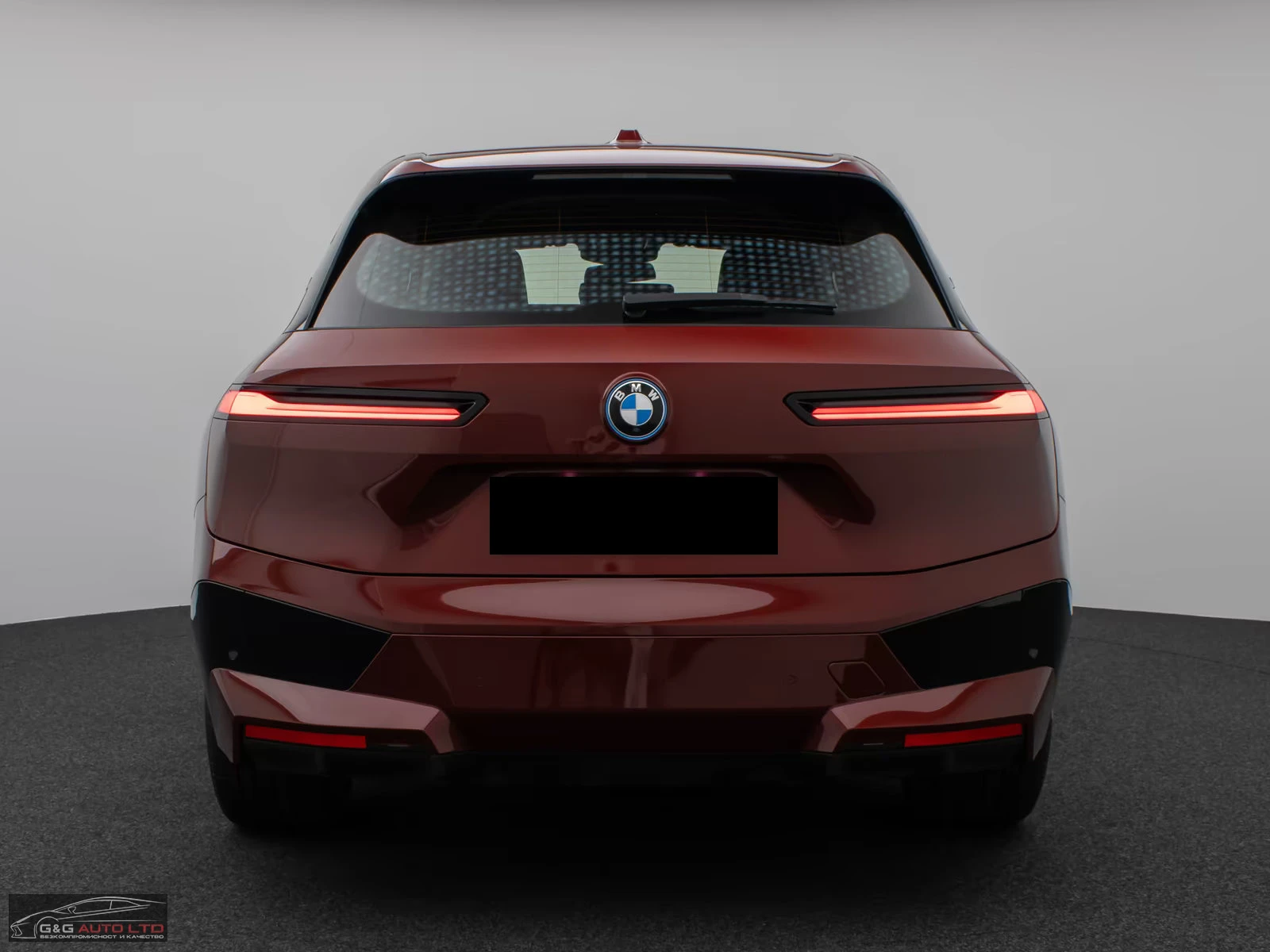 BMW iX xDRIVE-40/326HP/SPORT/22/360/ACC/H&K/280z, снимка 6 - Автомобили и джипове - 54123358