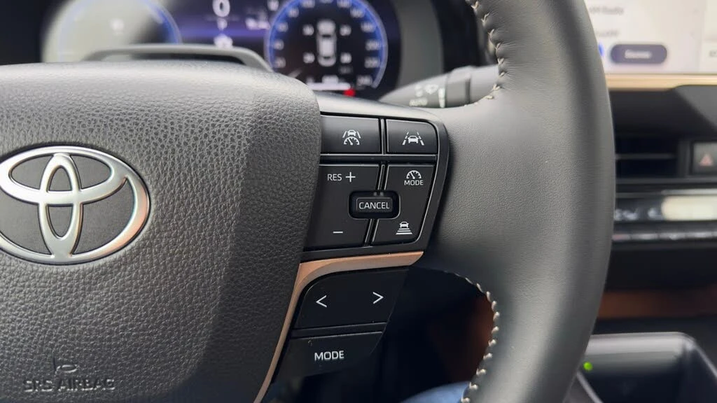 Toyota Crown Limited AWD | Mobile.bg � ����������� 10