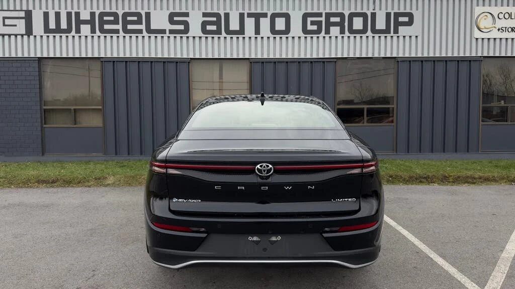 Toyota Crown Limited AWD | Mobile.bg � ����������� 4