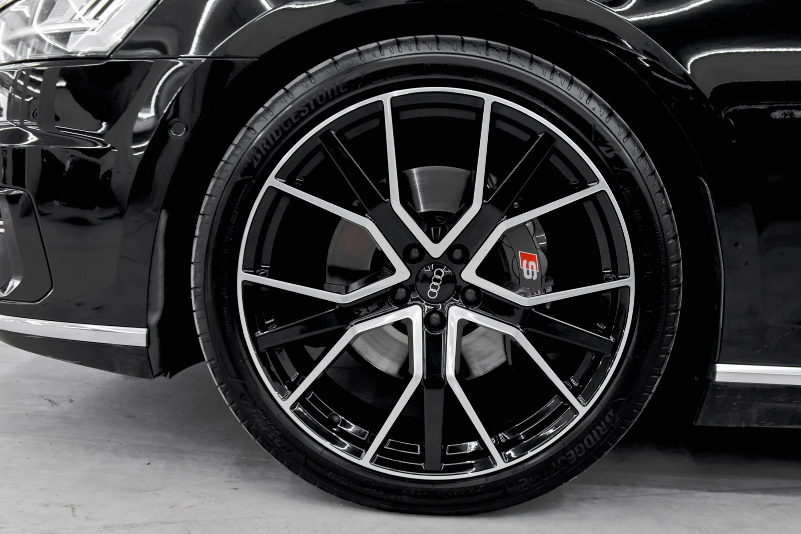 Audi A8 L Дълга база, снимка 9 - Автомобили и джипове - 54241882