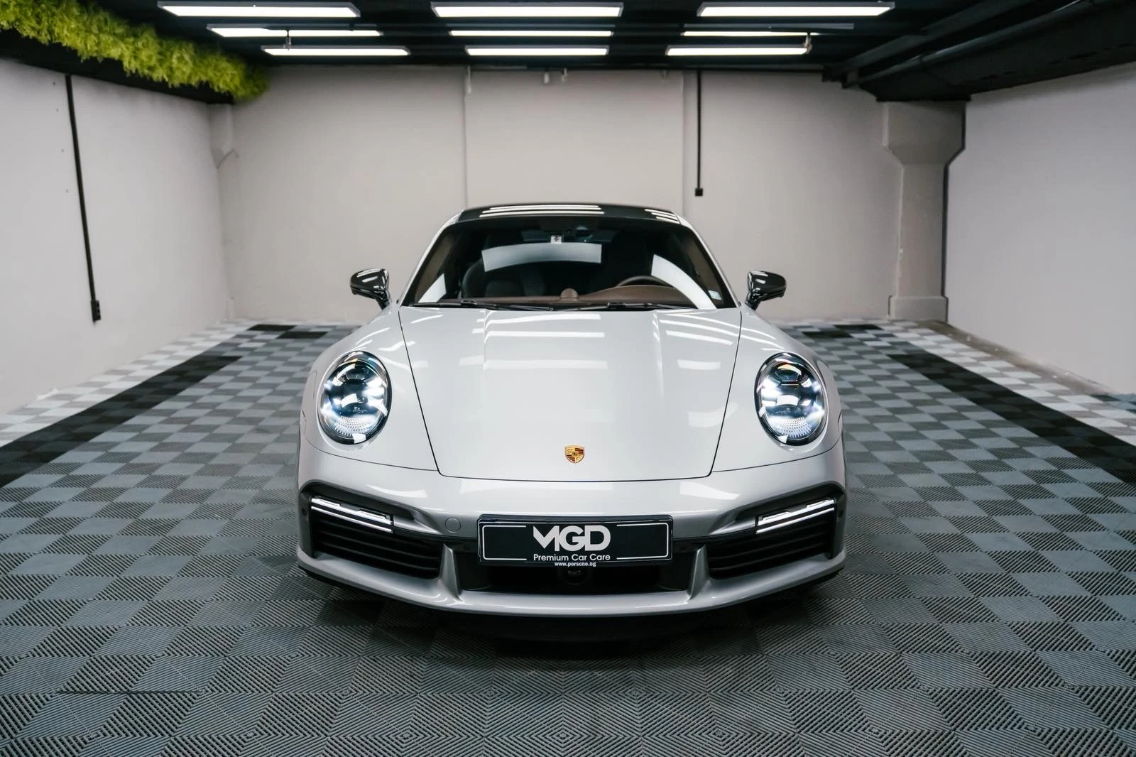 Porsche 911 992 Turbo S EXCLUSIVE Porsche Approved 04.2028г., снимка 3 - Автомобили и джипове - 54271607