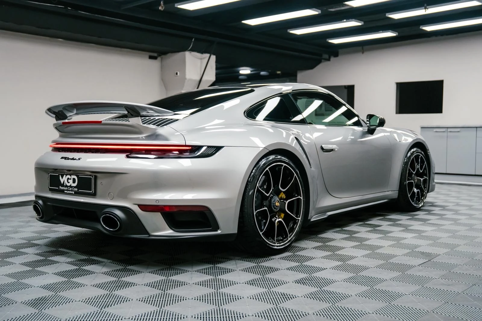 Porsche 911 992 Turbo S EXCLUSIVE Porsche Approved 04.2028г., снимка 2 - Автомобили и джипове - 54271607