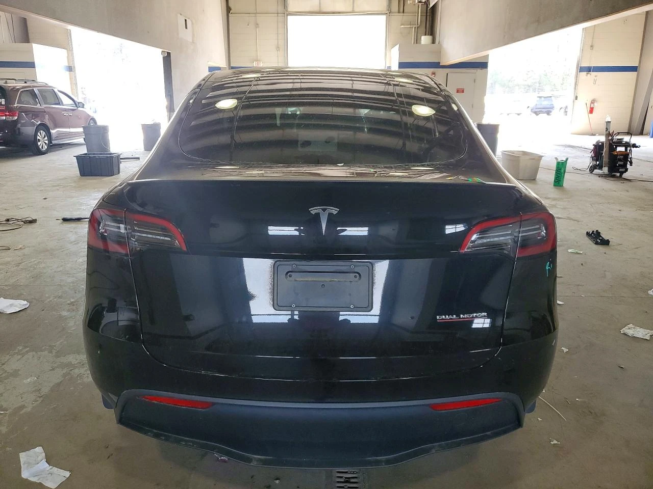 Tesla Model Y Performance AWD, снимка 6 - Автомобили и джипове - 54297370