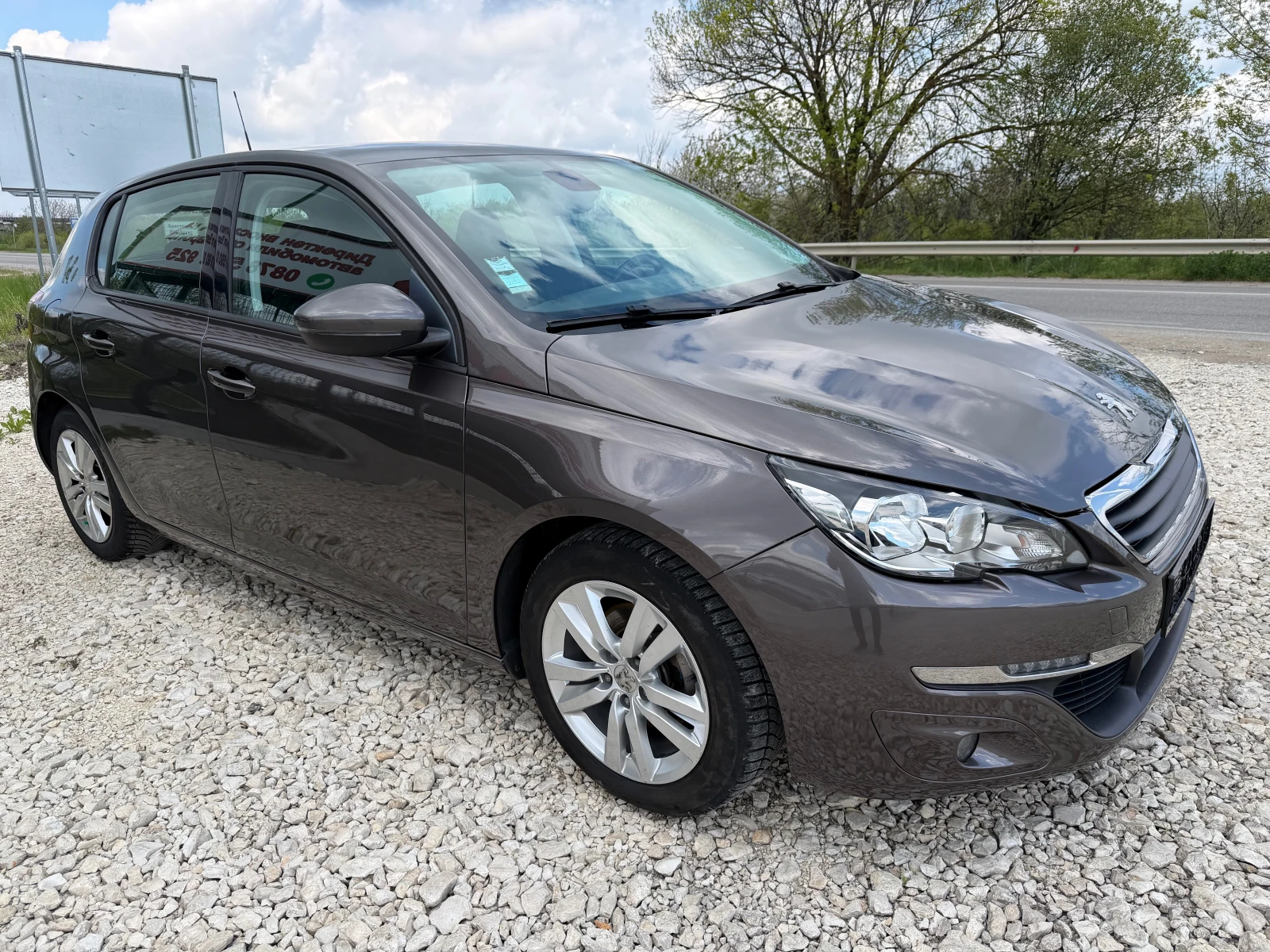 Peugeot 308 1.6HDi/116p.s-5 vrati/Navi!!! | Mobile.bg � ����������� 2