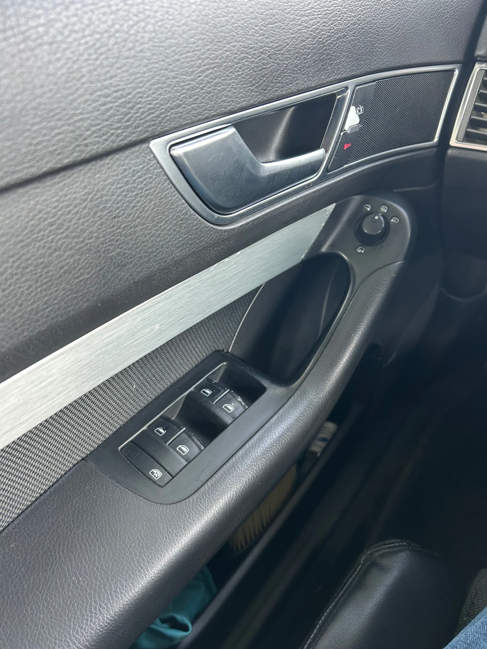 Audi A6 3.0TDI БАРТЕР, снимка 16 - Автомобили и джипове - 54326156