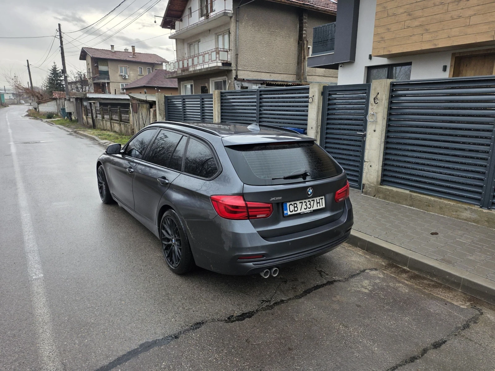 BMW 320 xDrive sport, снимка 4 - Автомобили и джипове - 54372259