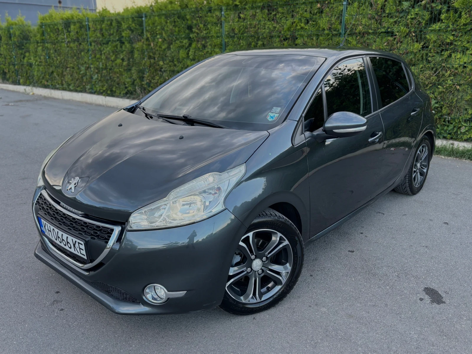 Peugeot 208 1.4HDI * КЛИМАТИК* СОБСТВЕН ЛИЗИНИГ* , снимка 3 - Автомобили и джипове - 54672983