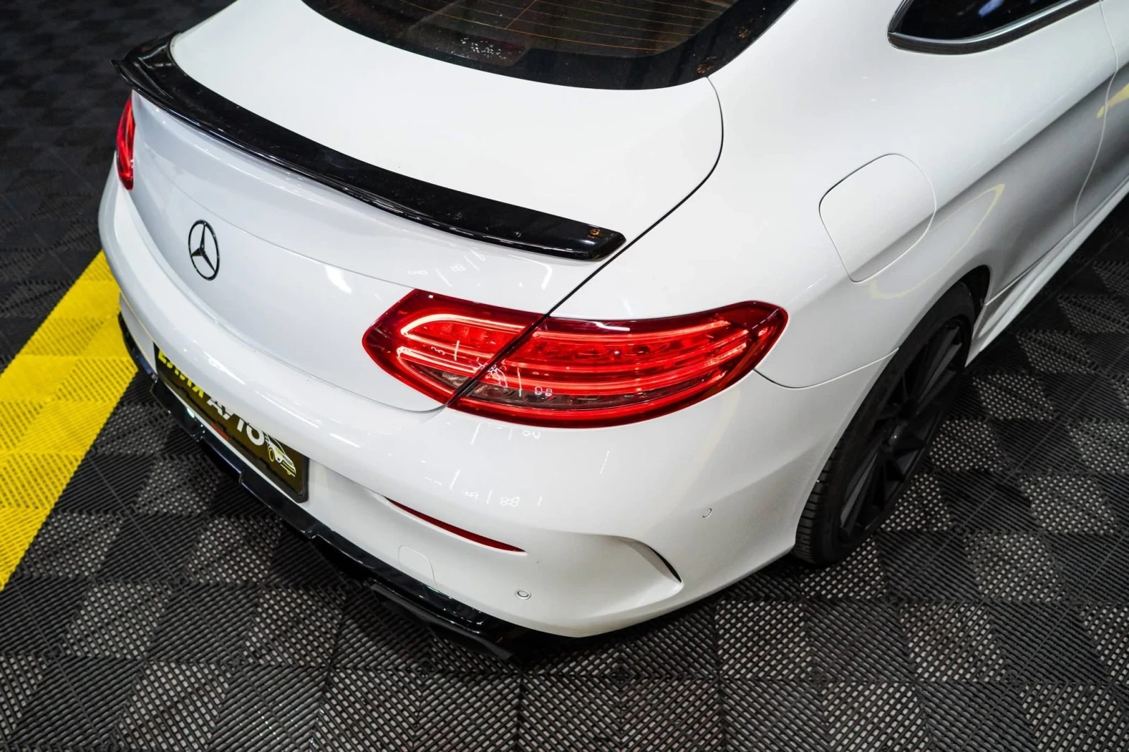 Mercedes-Benz C 300 D COUPE AMG LINE LED NAVI ���� BURM ������ 100% | Mobile.bg � ����������� 9
