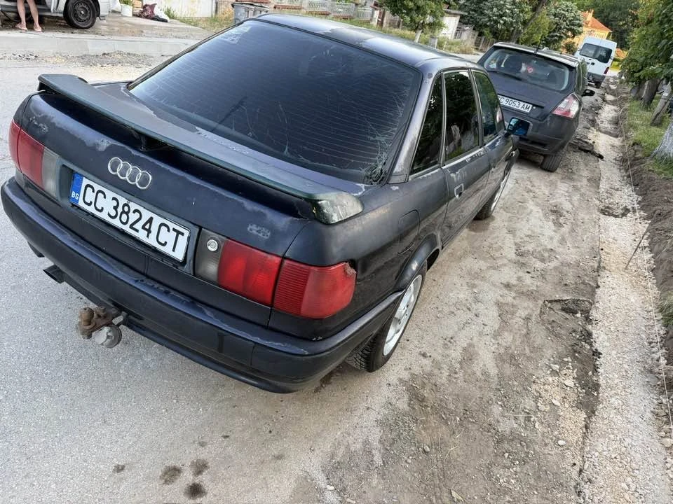 Audi 80 b4 1.6 газ клима, снимка 4 - Автомобили и джипове - 54922798