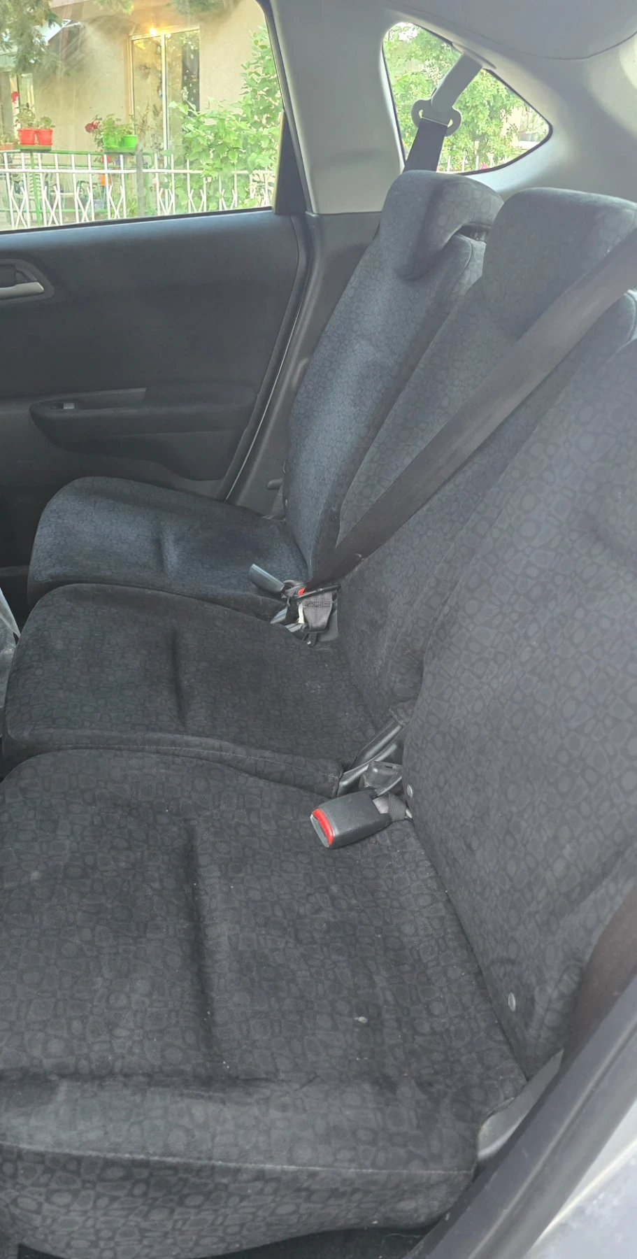 Honda Fr-v, снимка 8 - Автомобили и джипове - 54971711