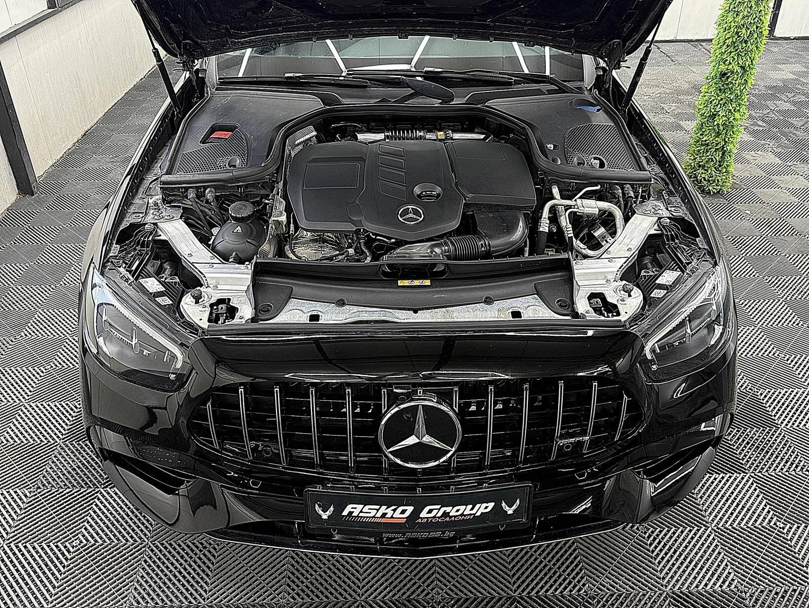 Mercedes-Benz E 220 AMG-line/Facelift/DIGITAL/9gt/СОБСТВЕН ЛИЗИНГ, снимка 17 - Автомобили и джипове - 55085410