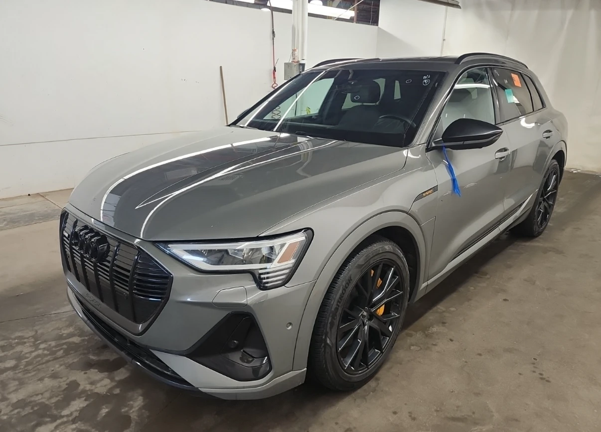Audi E-Tron S-line* QUATTRO* Black optic* Панорама* Перфектна*