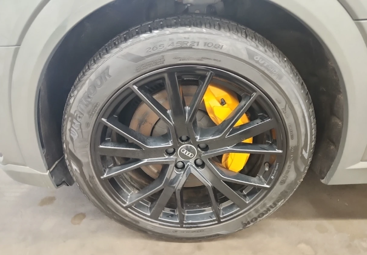 Audi E-Tron S-line* QUATTRO* Black optic* Панорама* Перфектна*, снимка 8 - Автомобили и джипове - 55226307