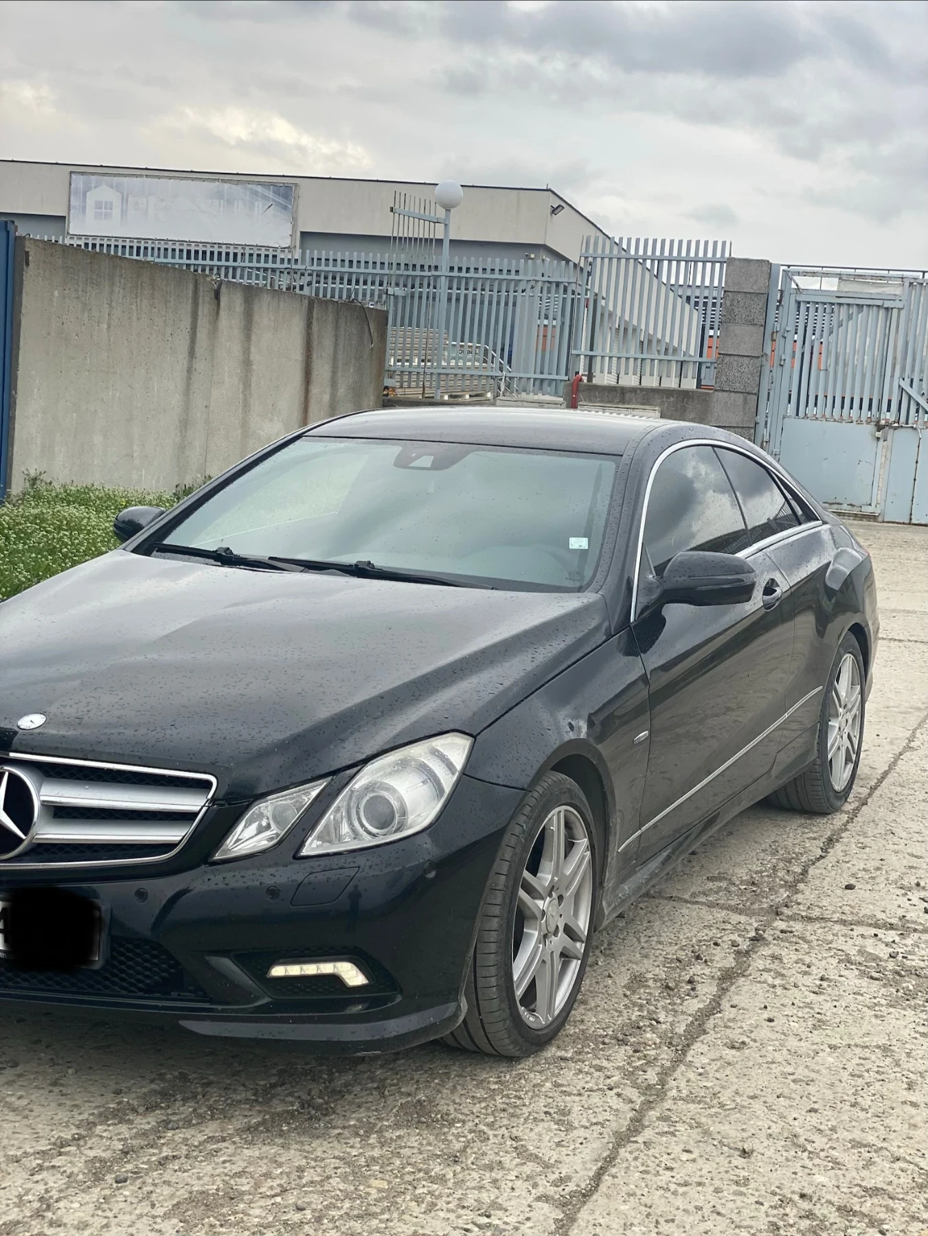 Mercedes-Benz E 350, снимка 2 - Автомобили и джипове - 55409807