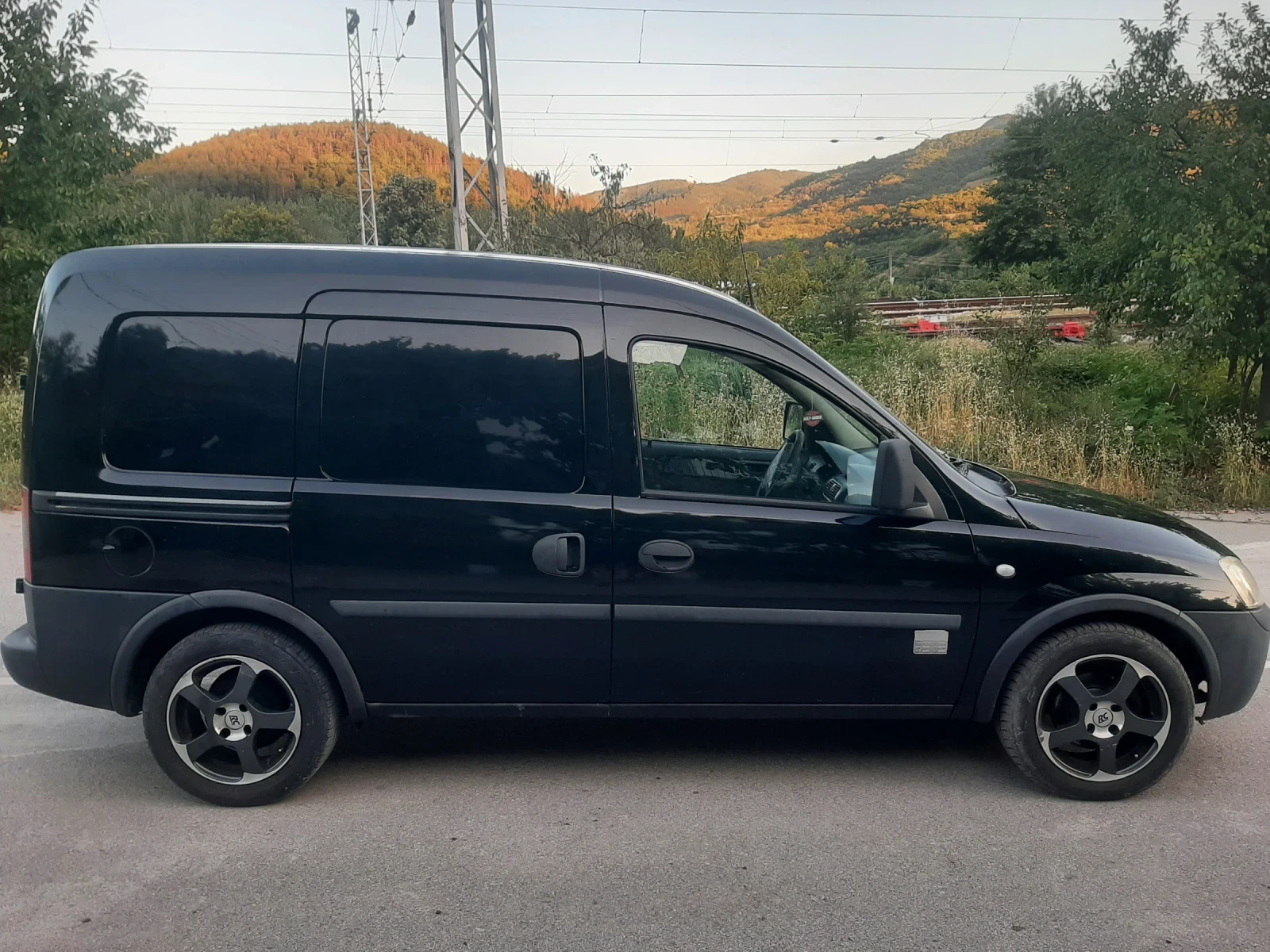Opel Combo 1.3мjD KLIMA, снимка 8 - Автомобили и джипове - 55483658