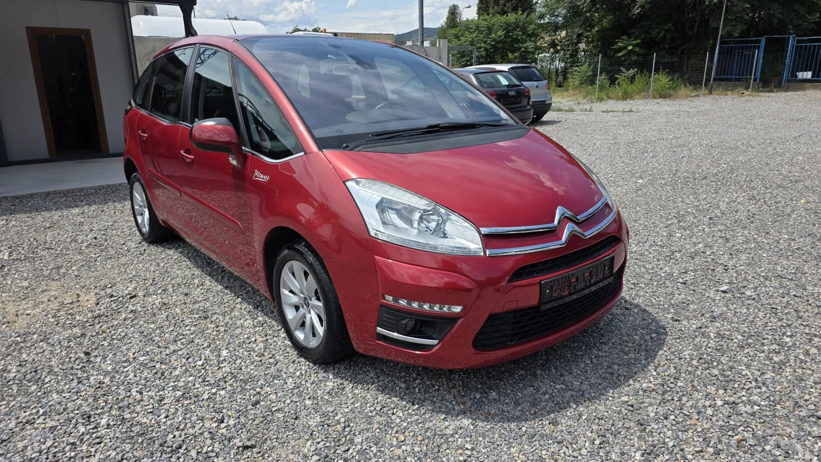 Citroen C4 Picasso, снимка 3 - Автомобили и джипове - 55589610