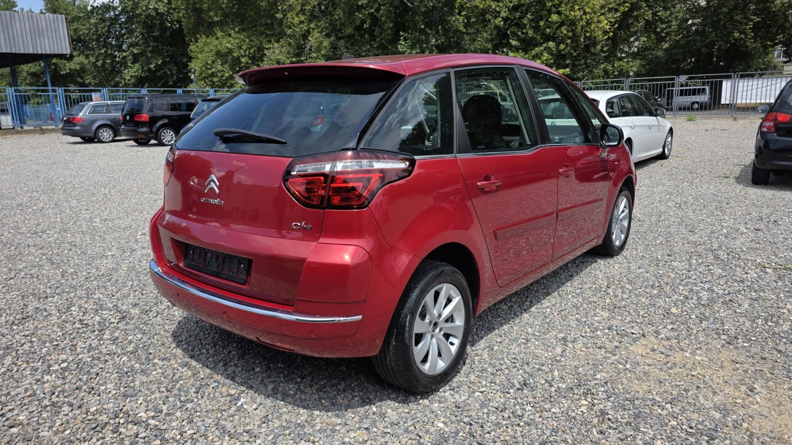Citroen C4 Picasso, снимка 5 - Автомобили и джипове - 55589610
