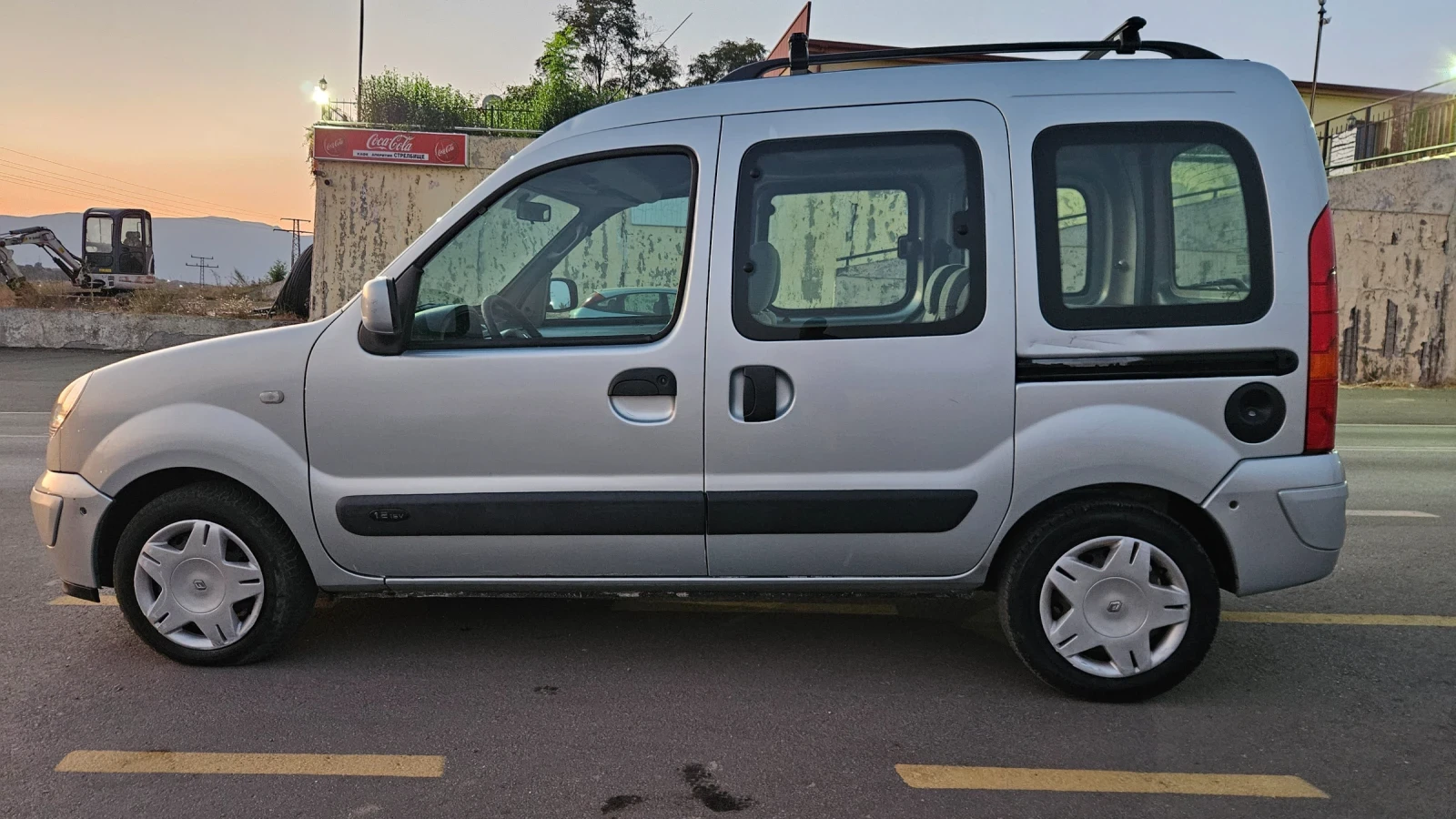 Renault Kangoo 1.2 , снимка 7 - Автомобили и джипове - 55629325