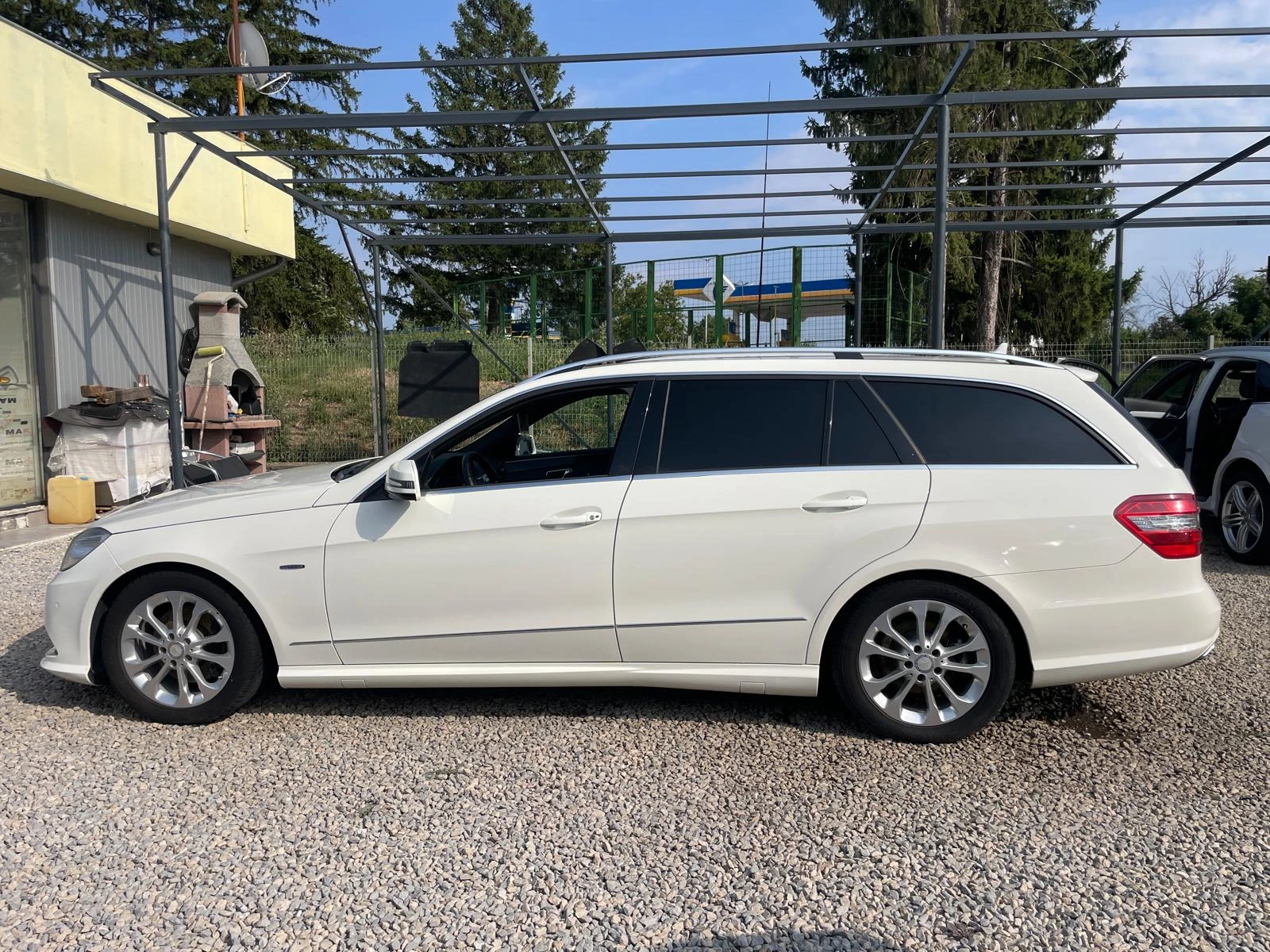 Mercedes-Benz E 350 /ВСИЧКО ПЛАТЕНО, снимка 7 - Автомобили и джипове - 55656726