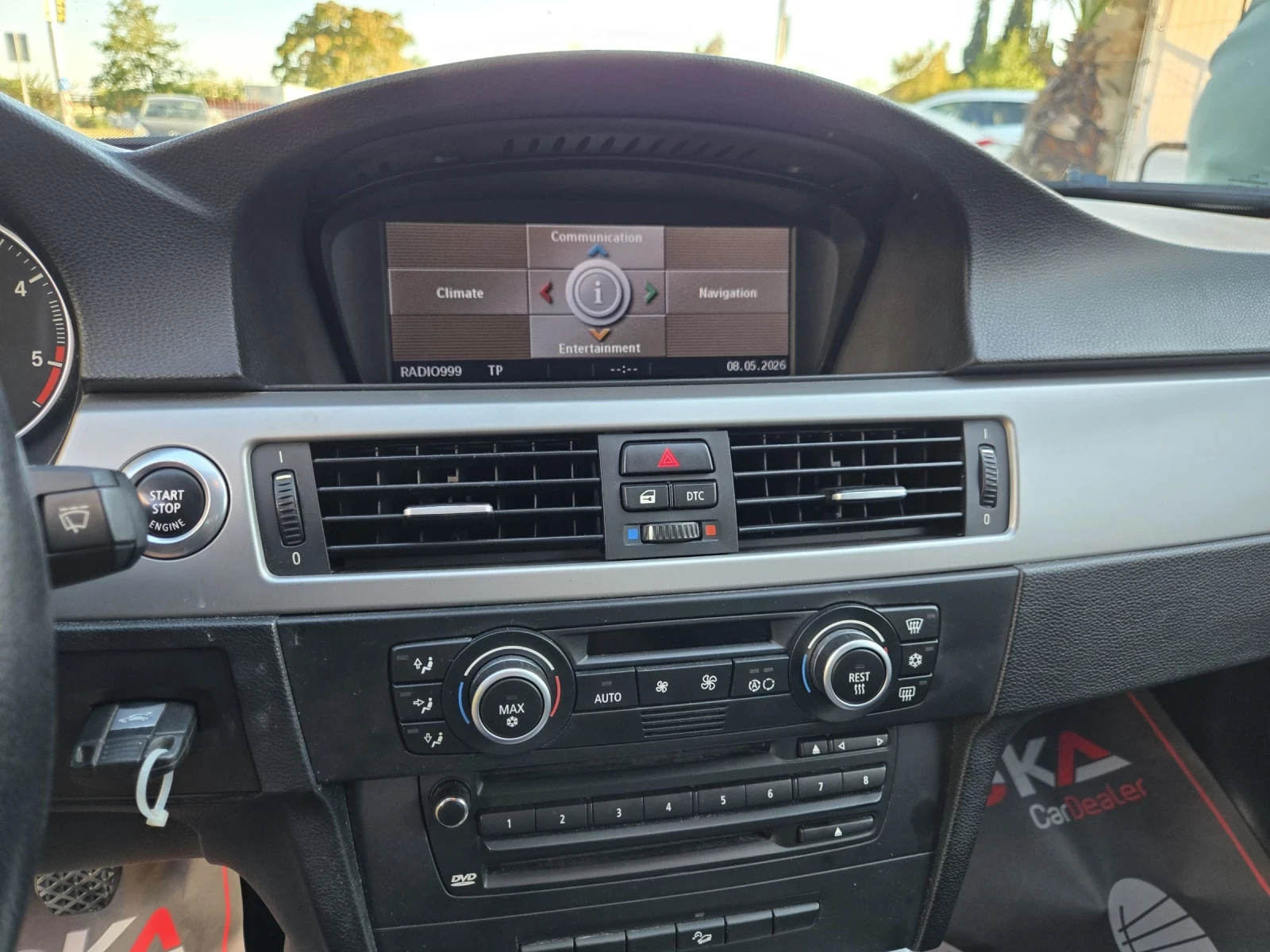 BMW 330 3.0D-231кс= xDrive= 6ck= NAVI= СЕДАН, снимка 16 - Автомобили и джипове - 55695097