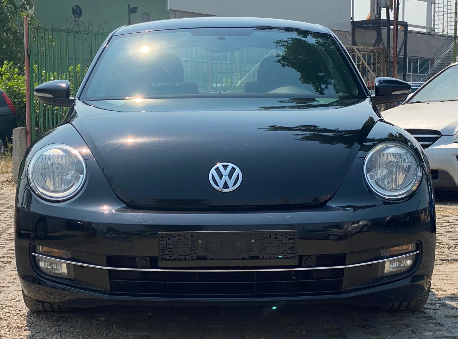 VW Beetle, снимка 2 - Автомобили и джипове - 55706858