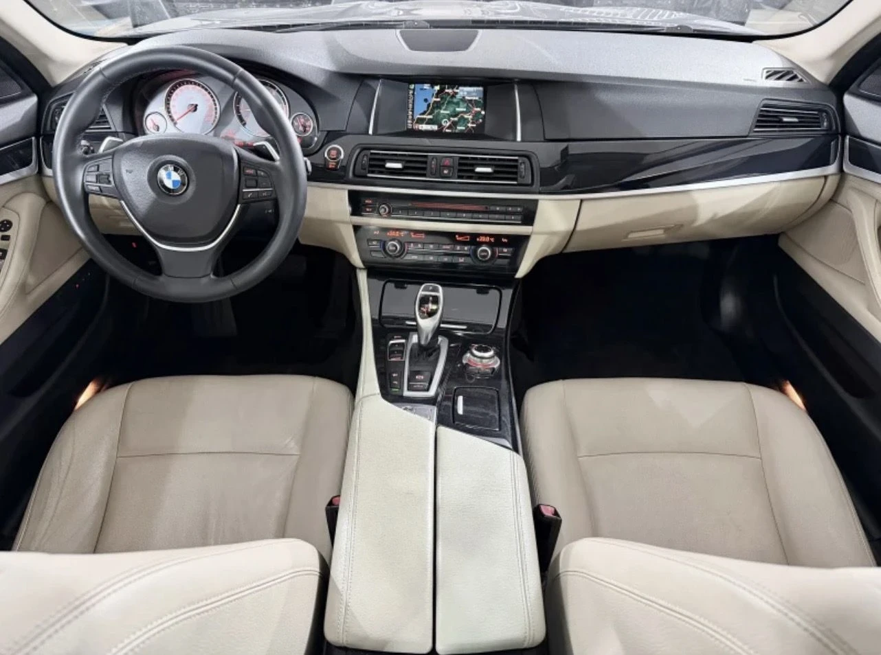 BMW 530, снимка 13 - Автомобили и джипове - 55800936