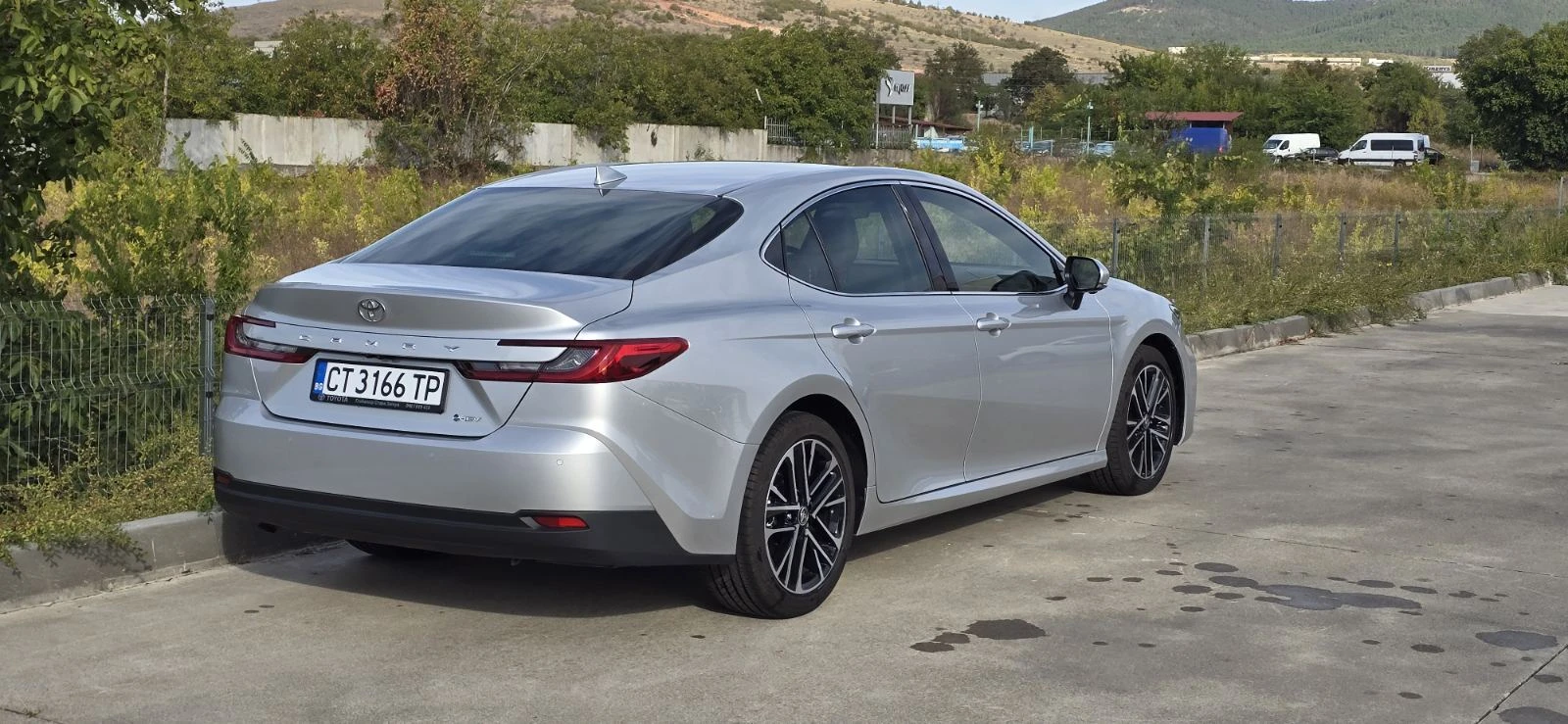 Toyota Camry, снимка 5 - Автомобили и джипове - 56289083