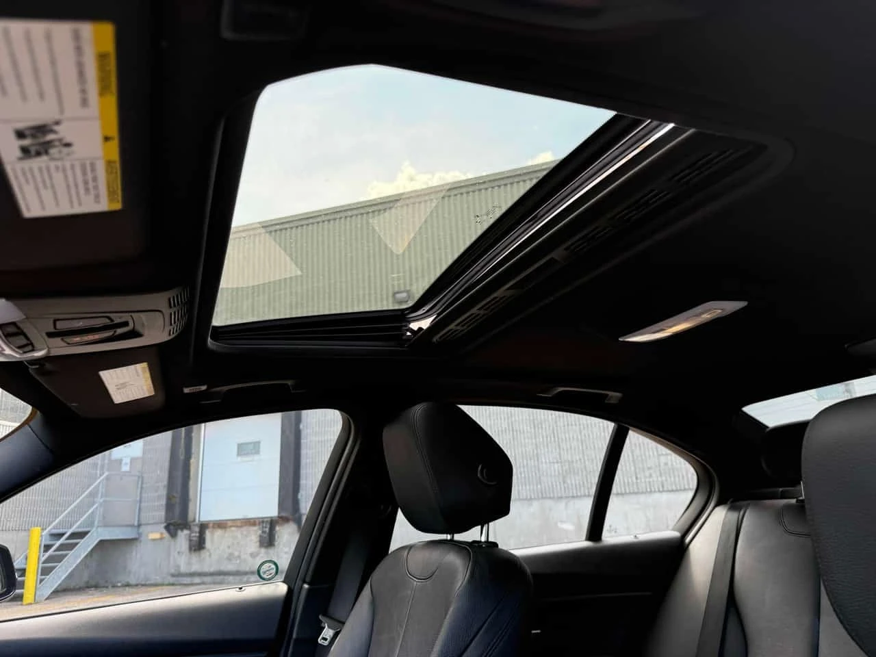 BMW 335 * 335i xDrive * ���������� ��� ������������ ������ | Mobile.bg � ����������� 11