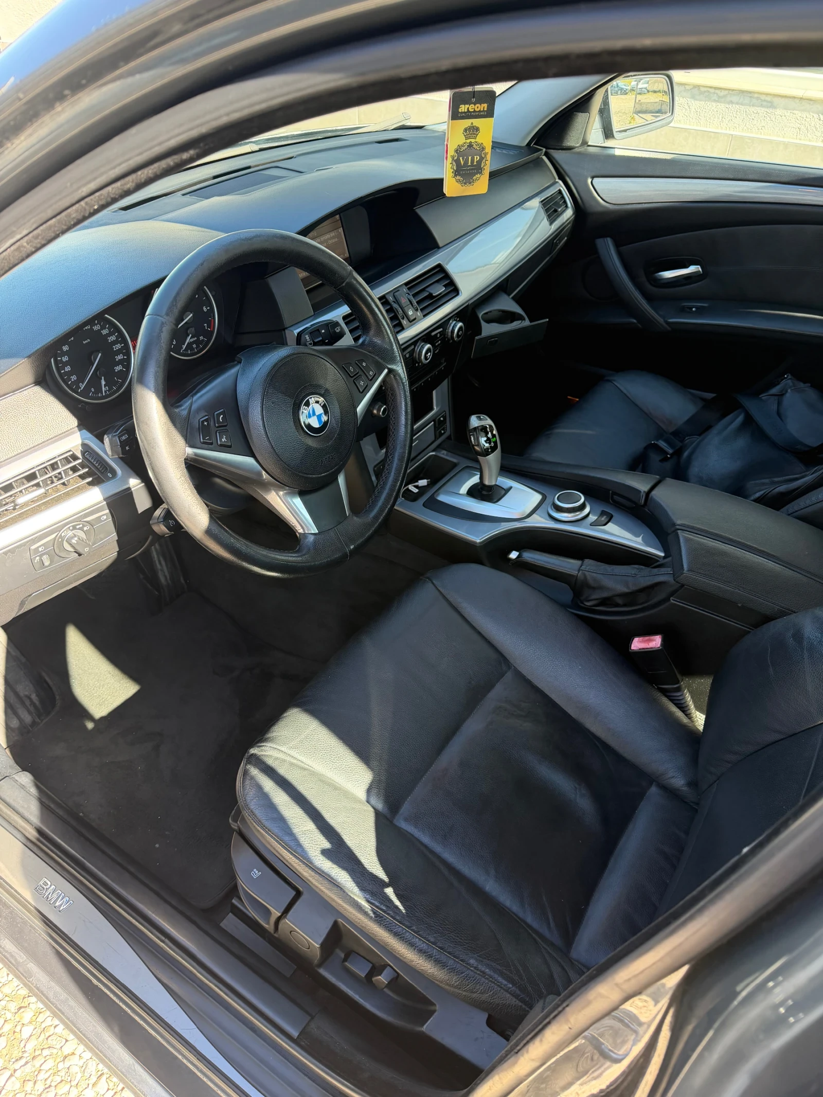 BMW 523 I, снимка 7 - Автомобили и джипове - 56707018