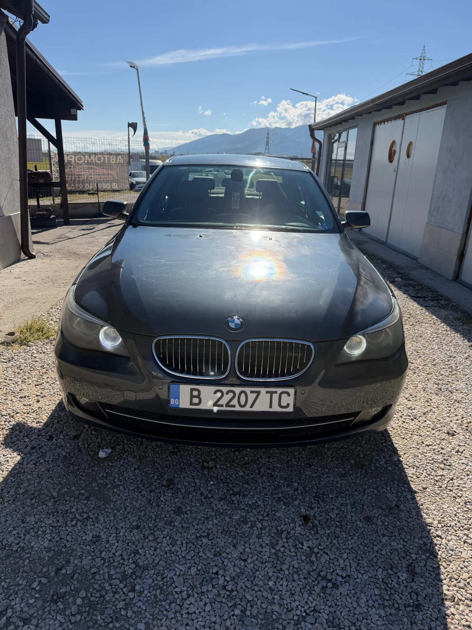 BMW 523 I, снимка 2 - Автомобили и джипове - 56707018