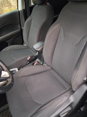 Jeep Compass LATITUDE , снимка 10