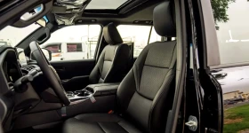 Toyota Land cruiser 300 GXR | 15km, снимка 1