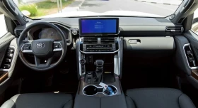 Toyota Land cruiser 300 GXR | 15km, снимка 5