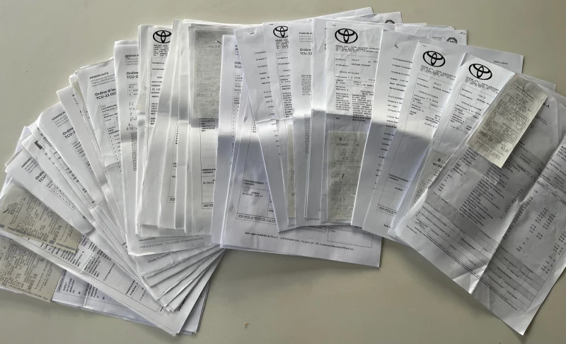 Toyota C-HR 1.8H LOUNGE E-CVT, снимка 16 - Автомобили и джипове - 37785318