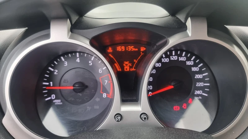 Nissan Juke 1.6 GPL ECO ACENTA, снимка 14 - Автомобили и джипове - 47244135